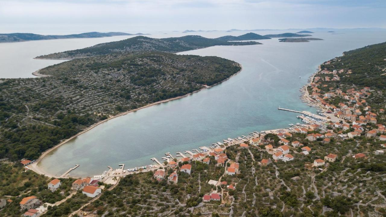 Kaprije Apartmani Tina I Ena Εξωτερικό φωτογραφία
